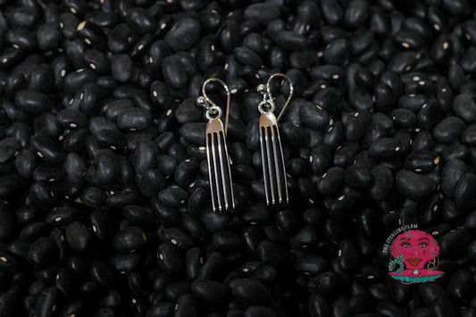 The Callie Earrings--Medium